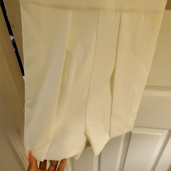 Romper - Picture 2 of 4